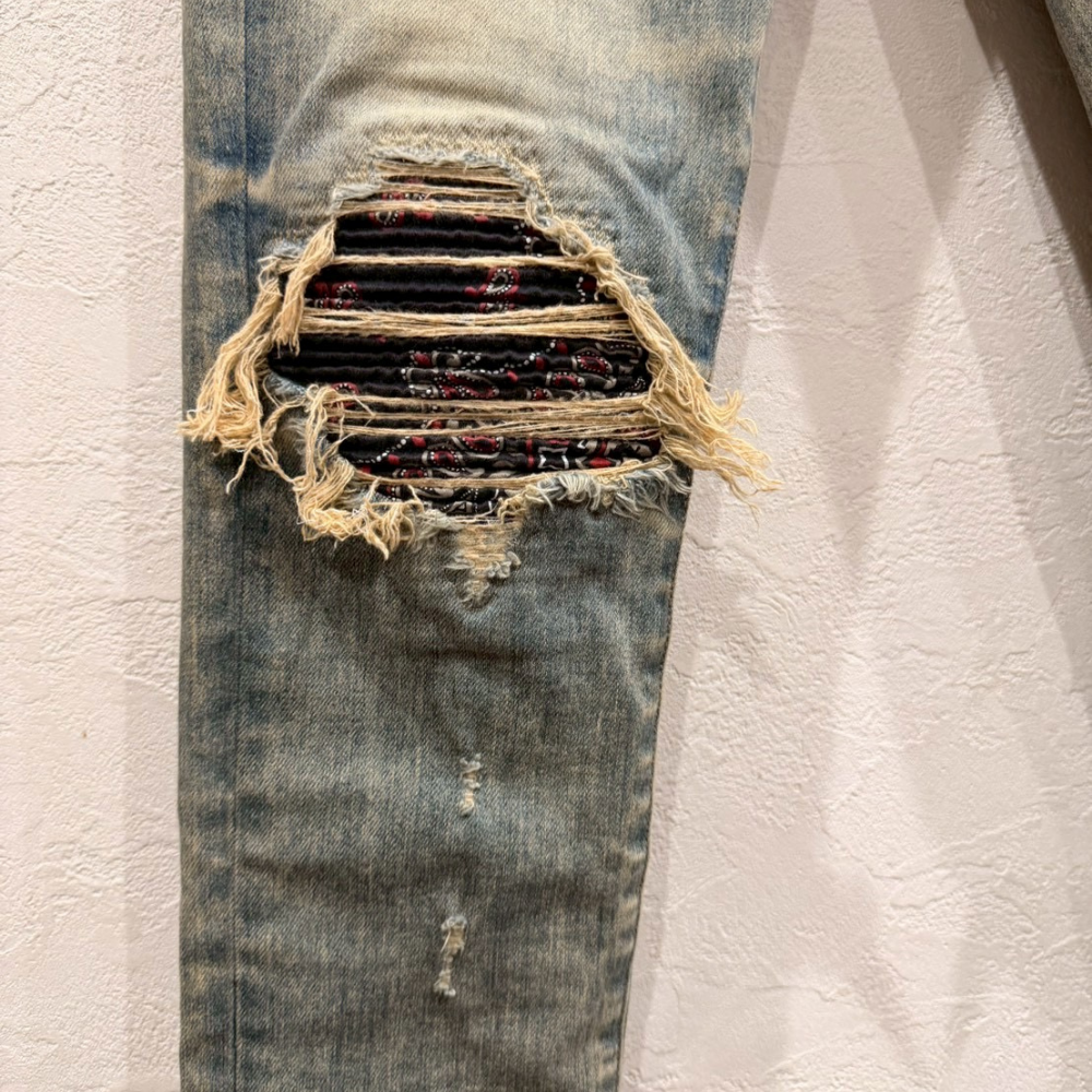 AMIRI ダメージ加工 スキニーデニム ブルー クラッシュデザイン サイズ 32 相当 - 画像 (10)