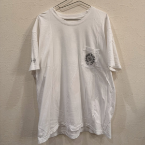 CHROME HEARTS マルチカラークロスプリントTシャツ / ホワイト / 半袖 / ポケット付き